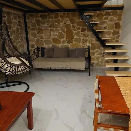 Gruene Haus Афионас